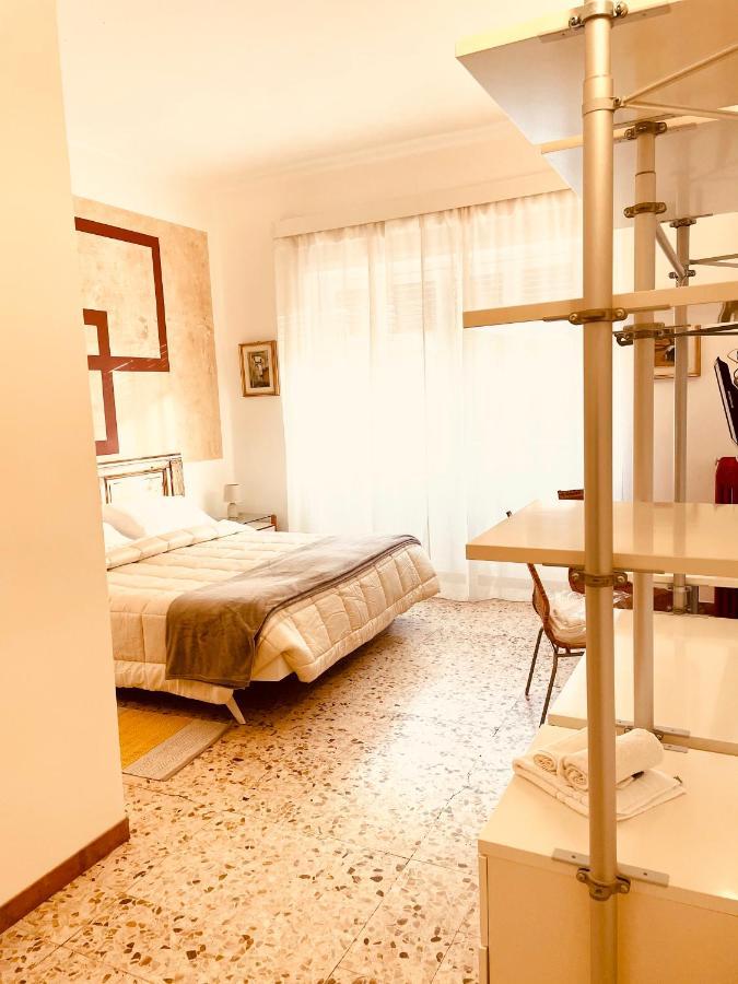 Il Giardino Di Iole Via Giovanni Amendola N36 Bed & Breakfast Сасари Екстериор снимка